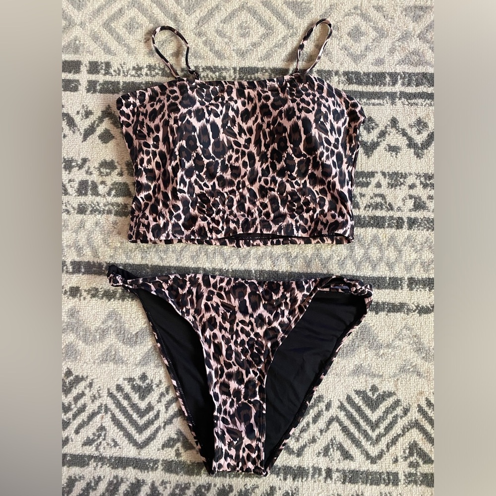 Women’s Leopard swimsuit/bikini